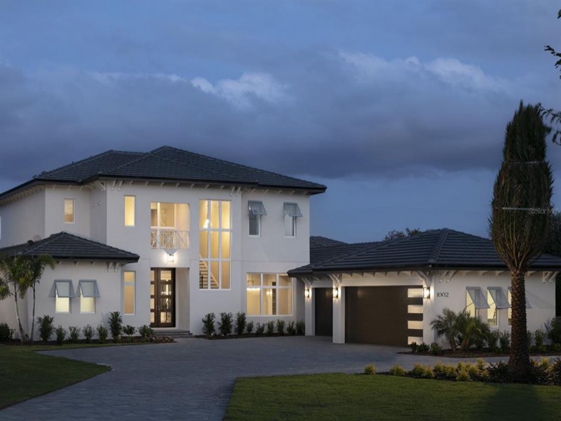 1002 Down Reserve Court in Windermere